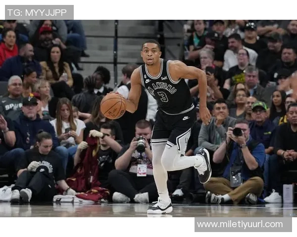 祝凯尔登约翰逊26岁生日快乐愿你未来更加辉煌灿烂 祝凯尔登约翰逊26岁生日快乐愿你未来更加辉煌灿烂