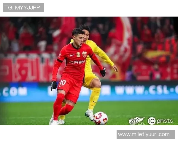 穆斯卡特称赞林加德表现出色并强调海港未来发展需深入讨论