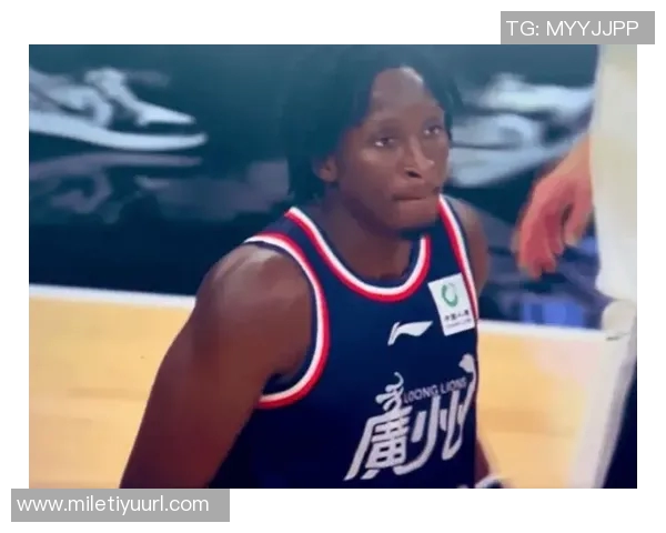 奥拉迪波状态回暖19投8中贡献20分5篮板3助攻5抢断表现抢眼 奥拉迪波状态回暖19投8中贡献20分5篮板3助攻5抢断表现抢眼